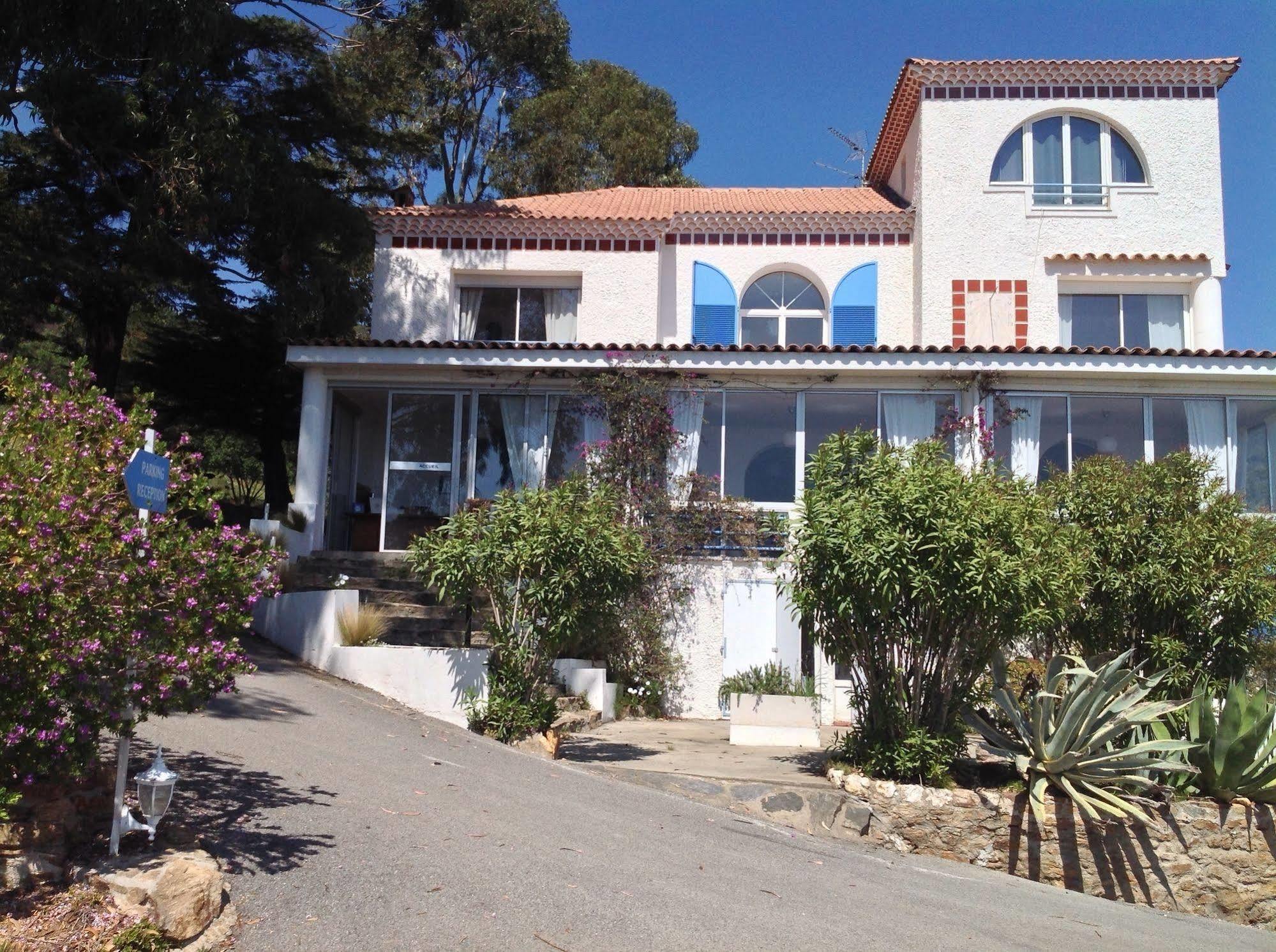 Azur Hotel Le Lavandou Exterior foto